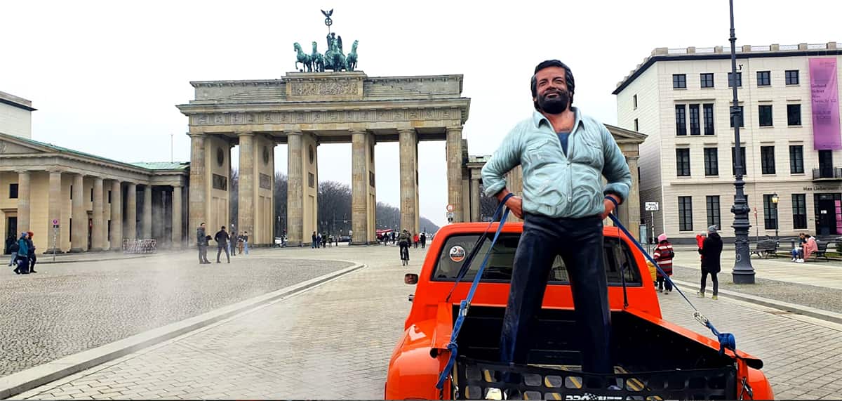 Bud Spencer vor dem Brandenburger Tor